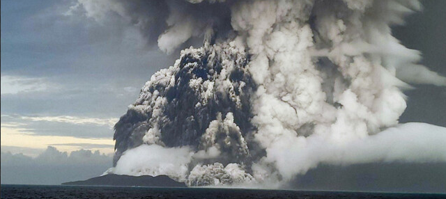 海底火山が噴火して人生が一変