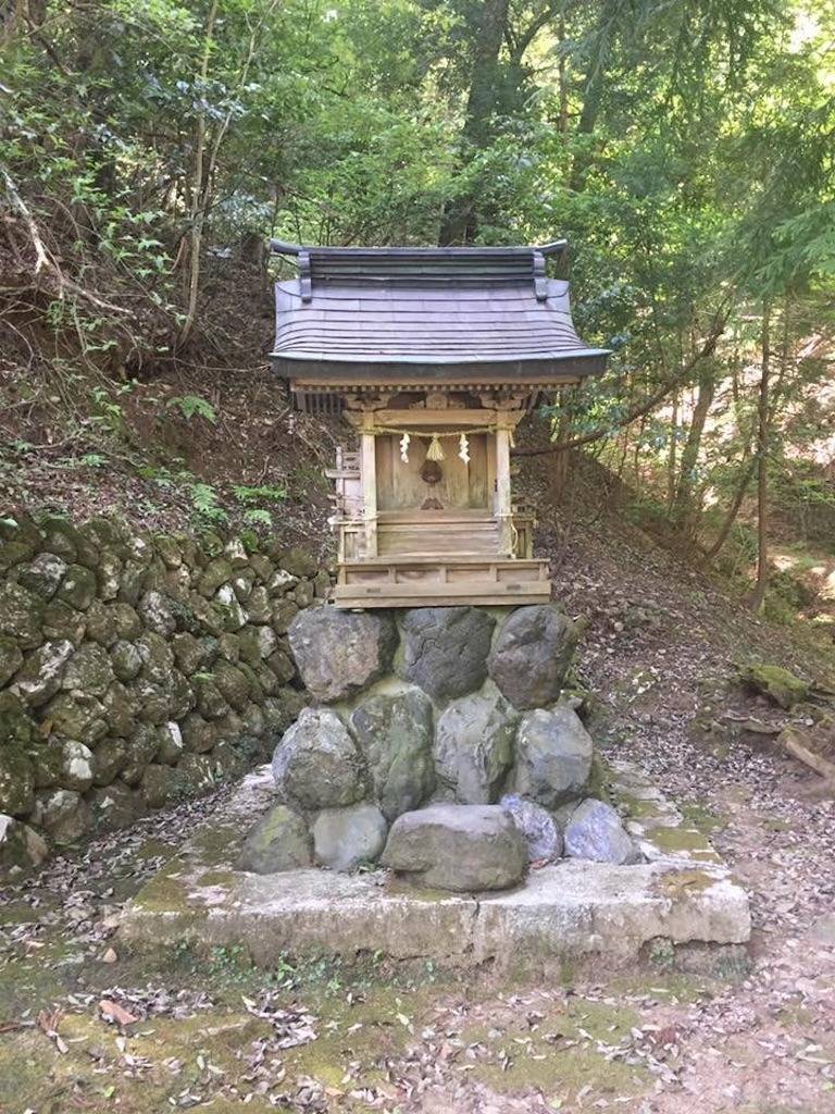 お墓の祟りって　あるのか？　岐阜のお墓掃除屋「磨き専隊」です