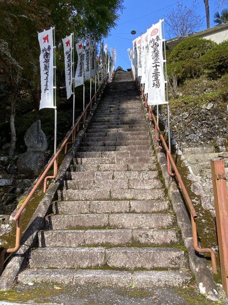 菩提寺があると安心です　岐阜のお墓掃除屋「磨き専隊」です