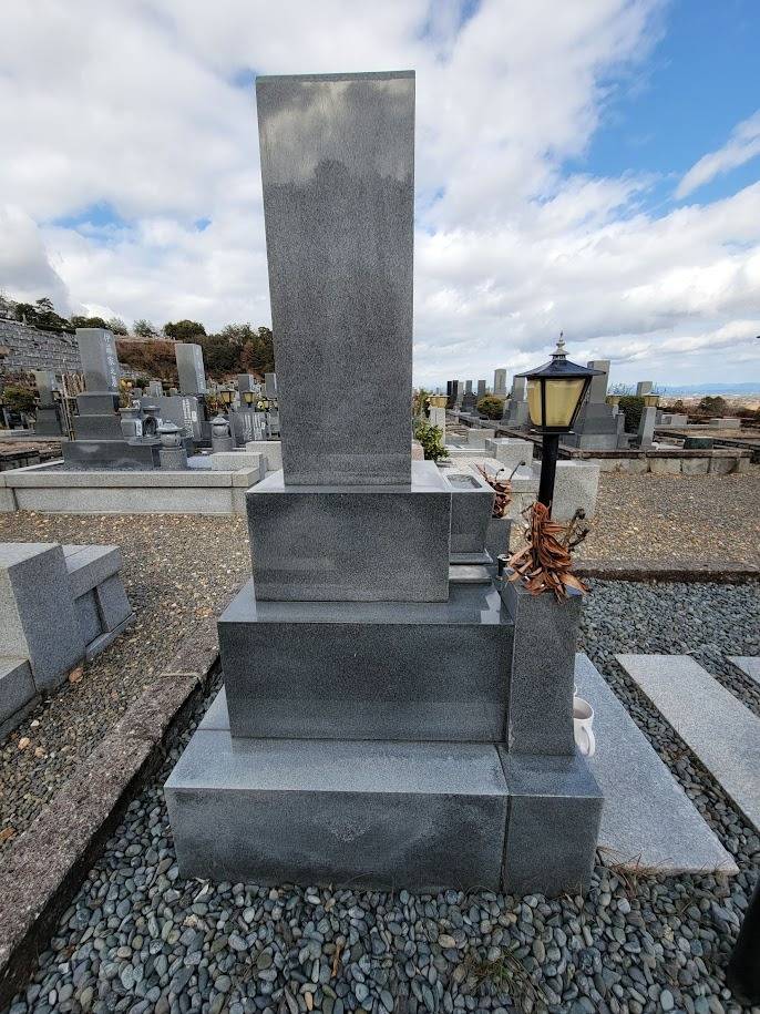 写真6枚で　お墓の状況の8割わかります　岐阜のお墓掃除屋「磨き専隊」です